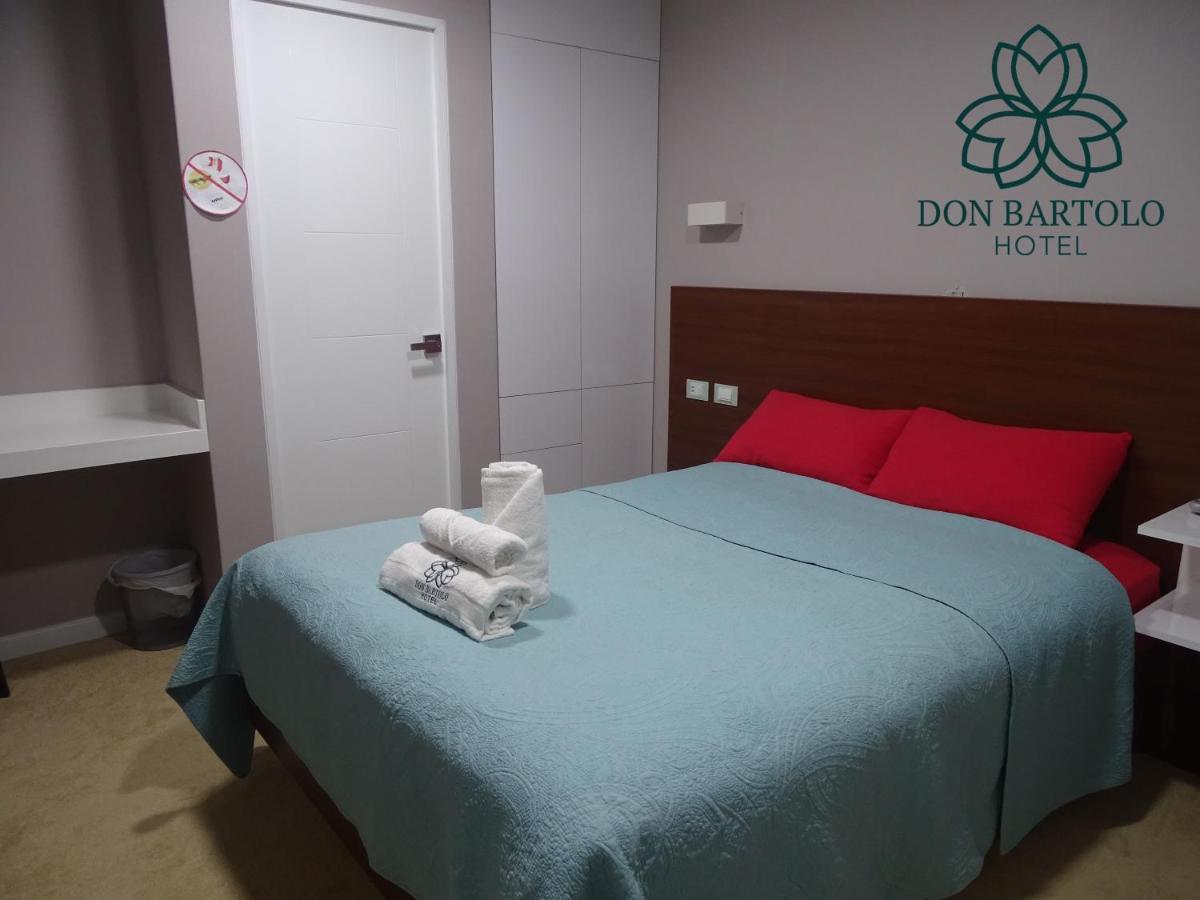Hotel Don Bartolo Espinar 外观 照片