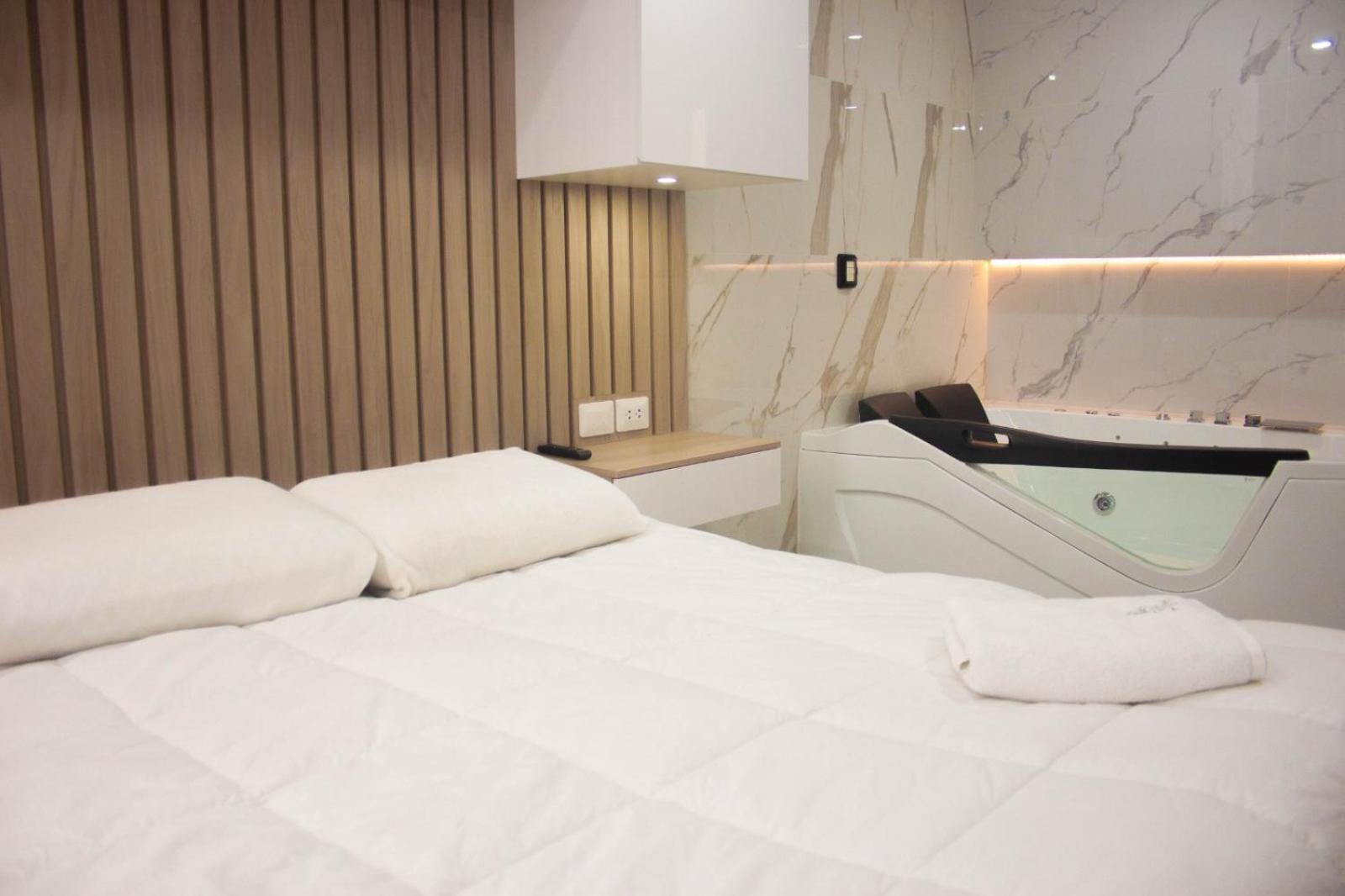 Hotel Don Bartolo Espinar 外观 照片