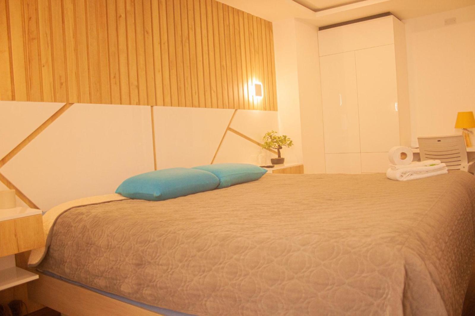 Hotel Don Bartolo Espinar 外观 照片